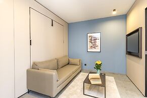 Icon H 503 Suite Micro-living