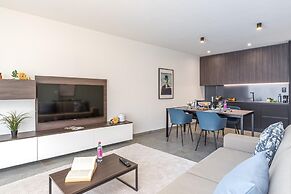 Icon H 402 Suite Business