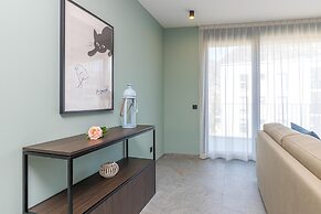 Icon H 402 Suite Business