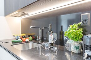 Icon H 504 Suite Micro-living