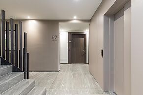 Icon H 504 Suite Micro-living