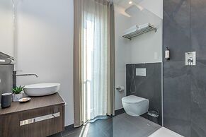 Icon H 504 Suite Micro-living