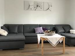 Cozy Vacation Home for 8 Persons in Heers