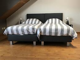 Cozy Vacation Home for 8 Persons in Heers