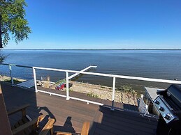Hawks Nest