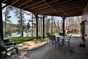 Lazy Dog Lodge on Minong Flowage