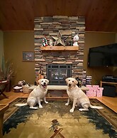 Lazy Dog Lodge on Minong Flowage