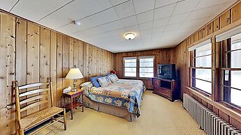 George's Lakeside Haven on Lac Courte Oreilles