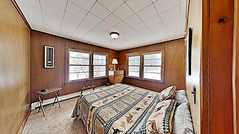 George's Lakeside Haven on Lac Courte Oreilles