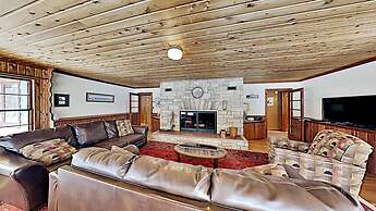 George's Lakeside Haven on Lac Courte Oreilles