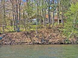 Oak Ridge Lake House