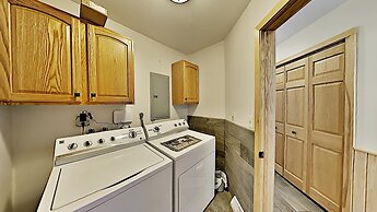 Oak Ridge Lake House