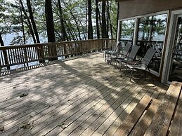 Oak Ridge Lake House