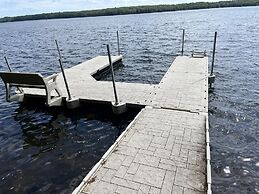 Oak Ridge Lake House