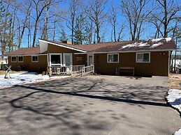 Oak Ridge Lake House