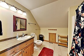 Ravensong Lodge