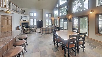 Olson Bay Getaway