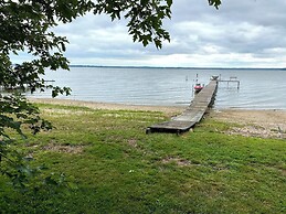 Olson Bay Getaway
