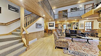 Round House on Round Lake