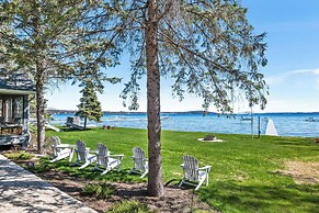 Waters Edge Green Lake