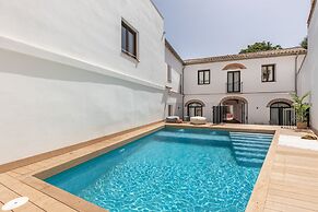 Líbere Córdoba Patio Santa Marta