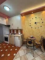 Athos Guesthouse