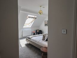 The Emma Suite Stone Cross Mansion