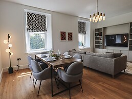 The Emma Suite Stone Cross Mansion