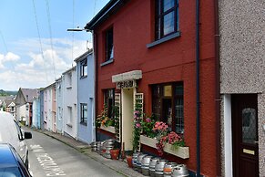 Just Stay Wales - Hartwell House Mumbles