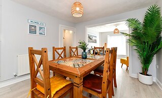 Just Stay Wales - Hartwell House Mumbles