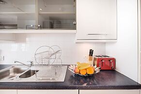 Holborn Penthouse Apartment with Terrace