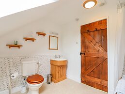 Nuthatch Cottage