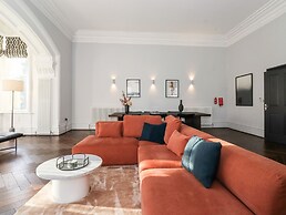 The Mary Maude Suite Stone Cross Mansion