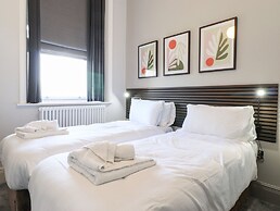 The Mary Maude Suite Stone Cross Mansion