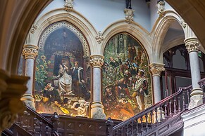 The Mary Maude Suite Stone Cross Mansion