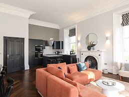 The Mary Maude Suite Stone Cross Mansion