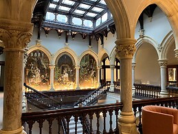 The Mary Maude Suite Stone Cross Mansion