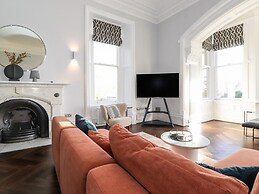 The Mary Maude Suite Stone Cross Mansion