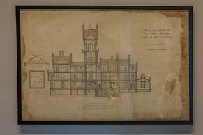 The Wilfred Suite Stone Cross Mansion