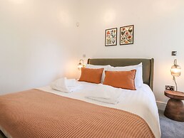 The Wilfred Suite Stone Cross Mansion