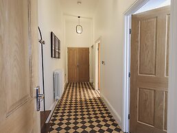 The Wilfred Suite Stone Cross Mansion