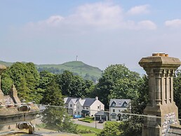 William Tower Suite Stone Cross Mansion