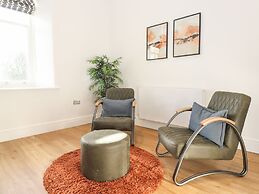 William Tower Suite Stone Cross Mansion