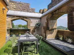 William Tower Suite Stone Cross Mansion