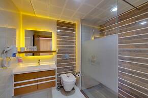 The Holiday Resort Hotel - All inclusive