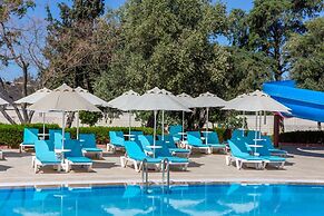 The Holiday Resort Hotel - All inclusive