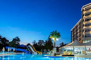 The Holiday Resort Hotel - All inclusive