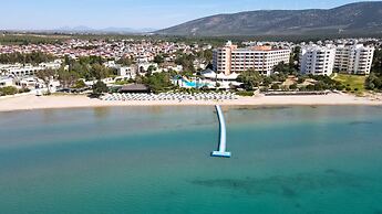 The Holiday Resort Hotel - All inclusive