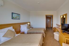 The Holiday Resort Hotel - All inclusive