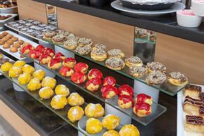 The Holiday Resort Hotel - All inclusive